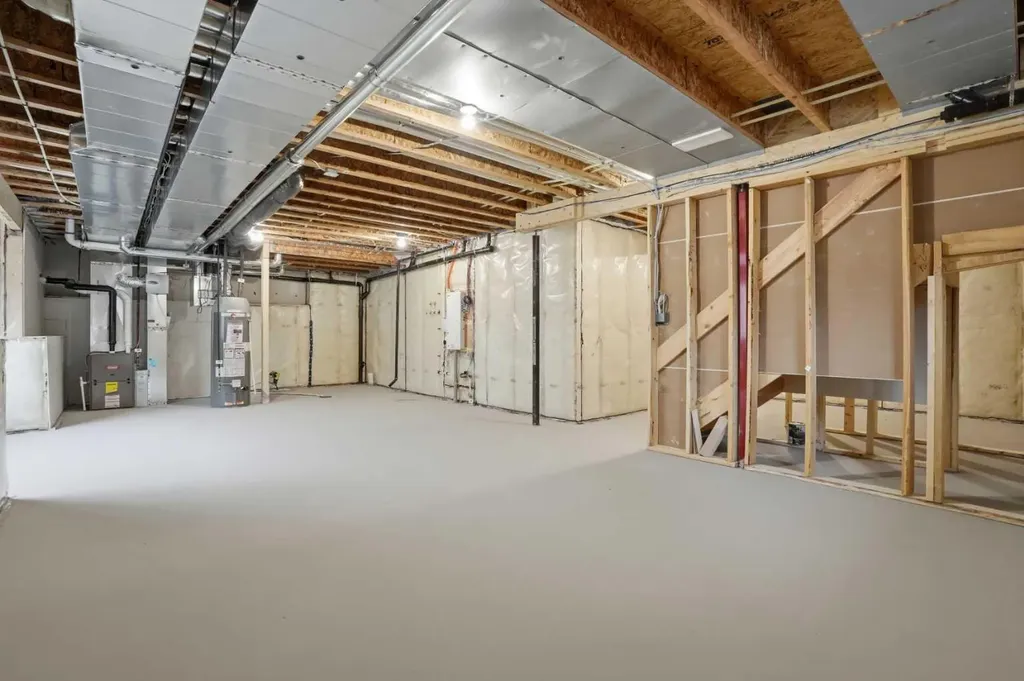 56 Cityline Manor NE Calgary AB T3N 1H7