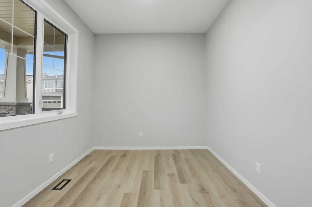 56 Cityline Manor NE Calgary AB T3N 1H7