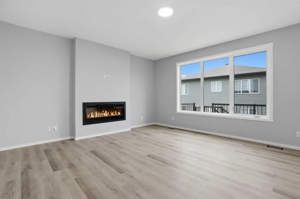 56 Cityline Manor NE Calgary AB T3N 1H7