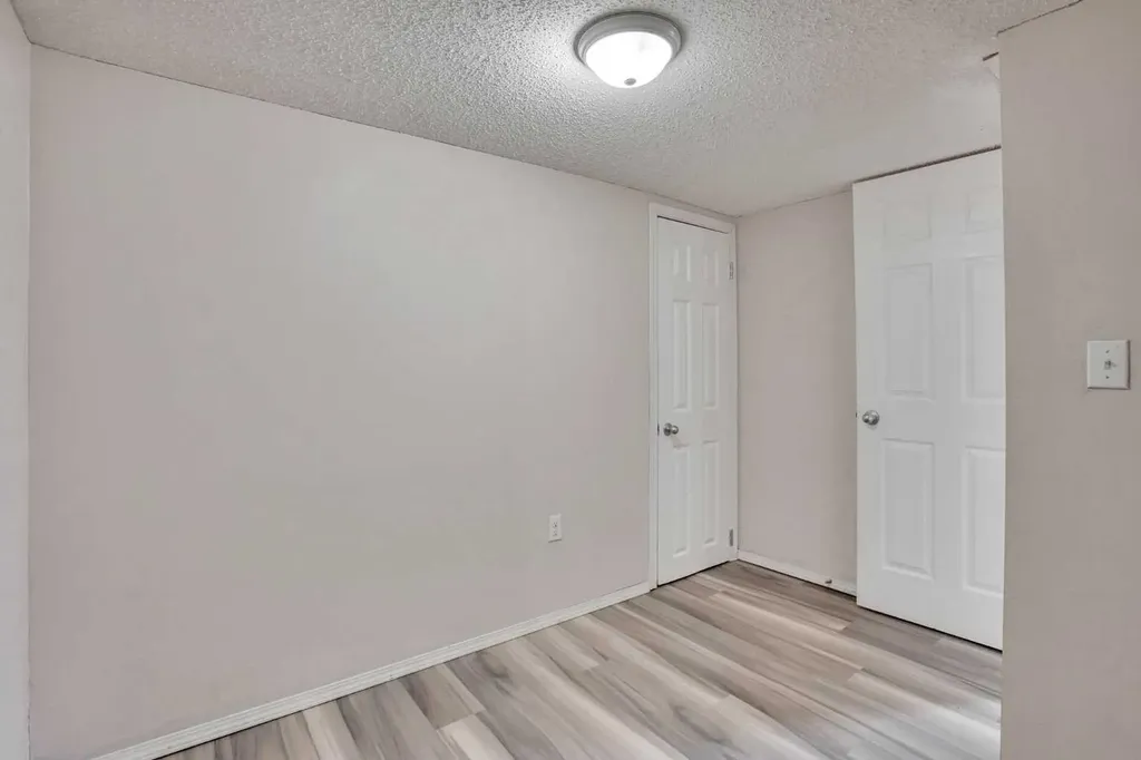 17 Taracove Crescent NE Calgary AB T3J4R3