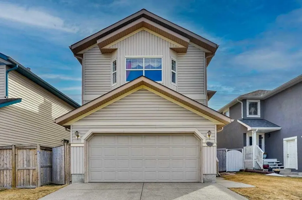 17 Taracove Crescent NE Calgary AB T3J4R3