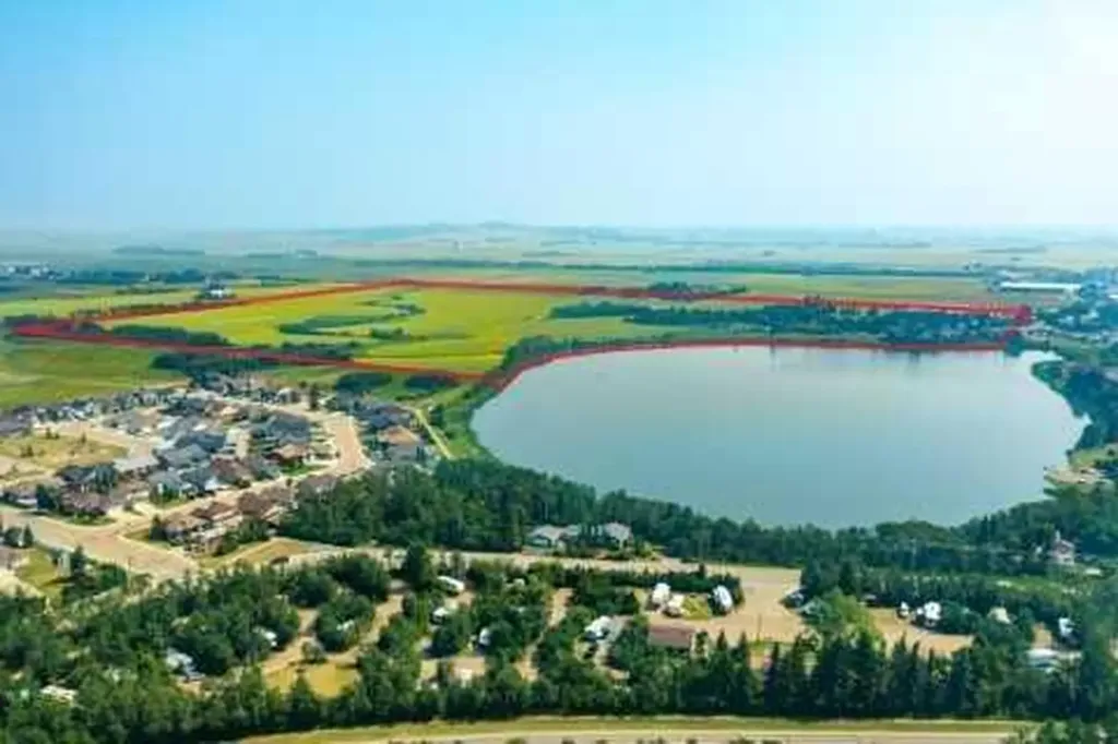 5901 50 Avenue Innisfail AB T4G 1R7
