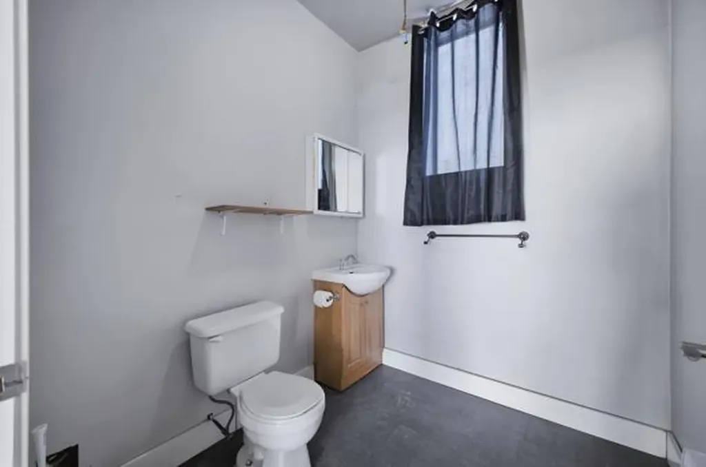39325-A Range Road 273 Blackfalds AB T0M0J0