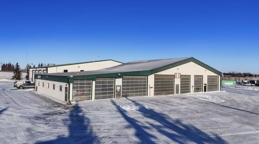 39325-A Range Road 273 Blackfalds AB T0M0J0