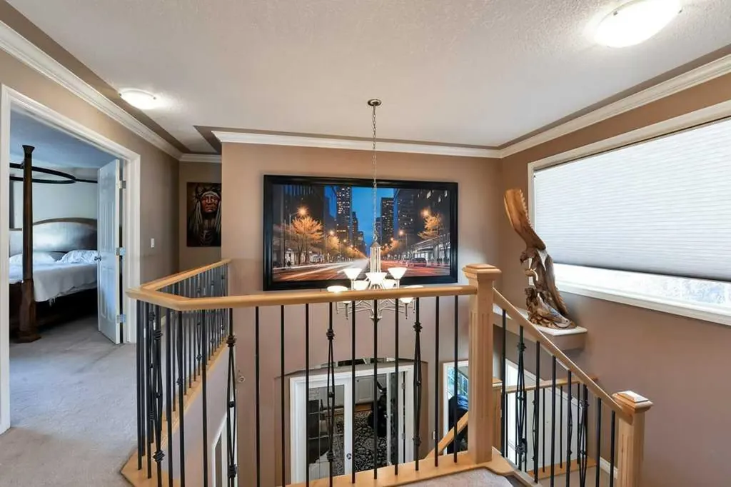6 Royal Birkdale Court NW Calgary AB T3G 5R5