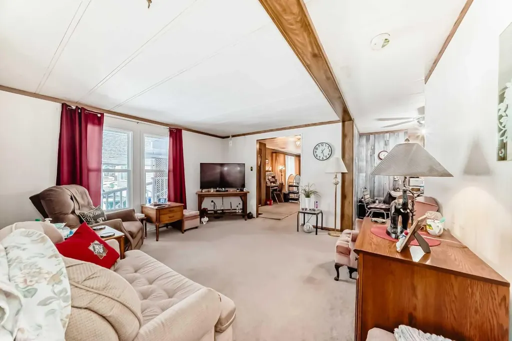 99 Arbour Lake Road NW Calgary AB T3G 4E4