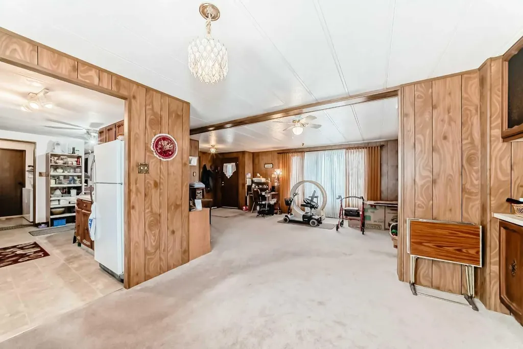 99 Arbour Lake Road NW Calgary AB T3G 4E4