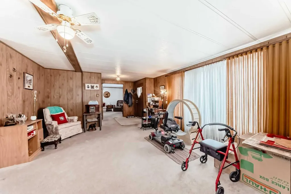 99 Arbour Lake Road NW Calgary AB T3G 4E4