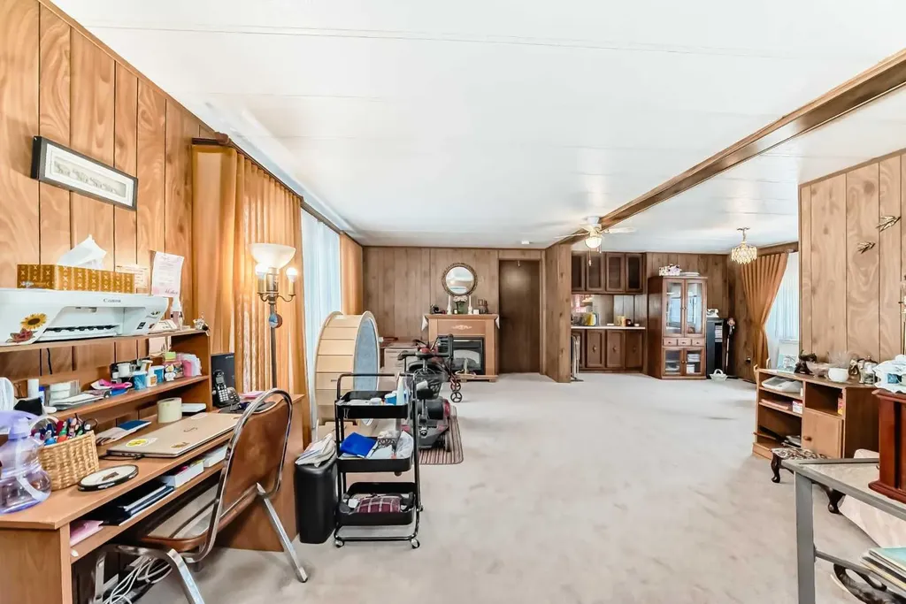 99 Arbour Lake Road NW Calgary AB T3G 4E4