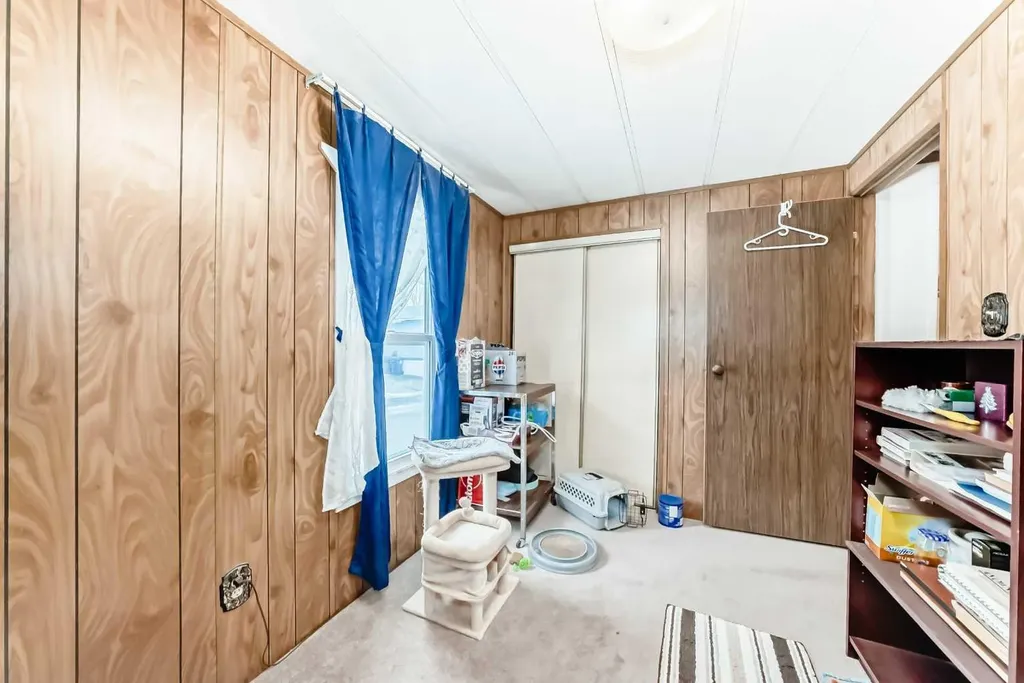 99 Arbour Lake Road NW Calgary AB T3G 4E4