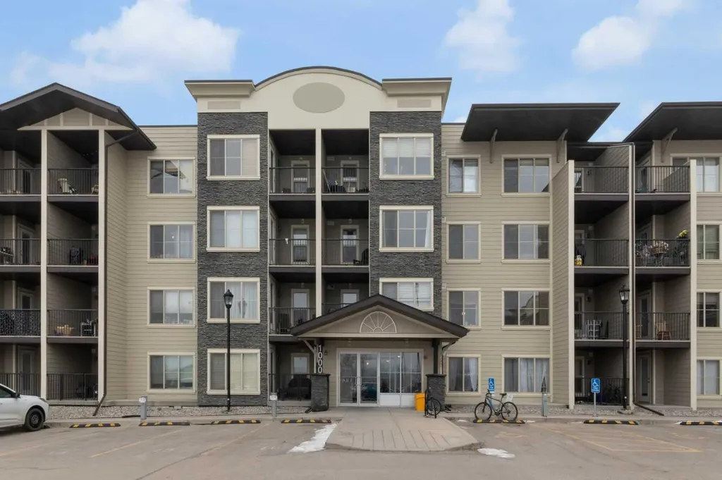 625 Glenbow Drive Cochrane AB T4C0S7