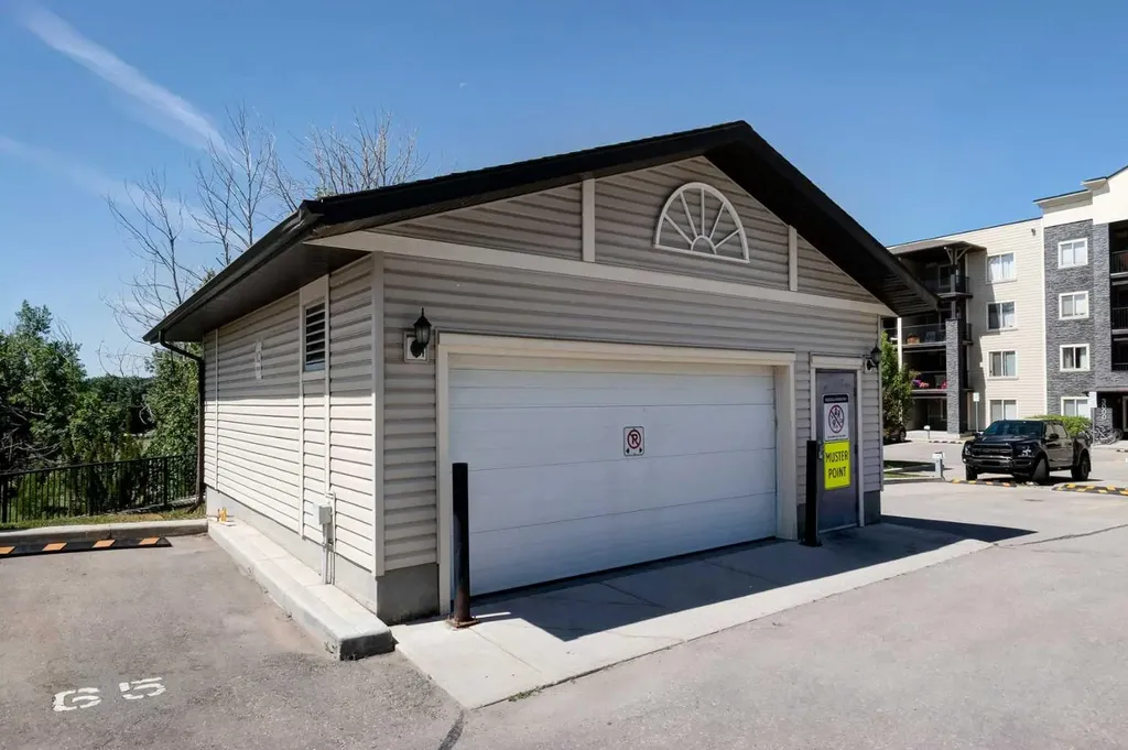 625 Glenbow Drive Cochrane AB T4C0S7