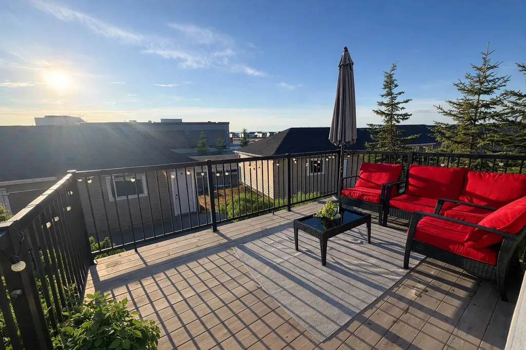 292 Rainbow Falls Drive Chestermere AB T1X 0E4