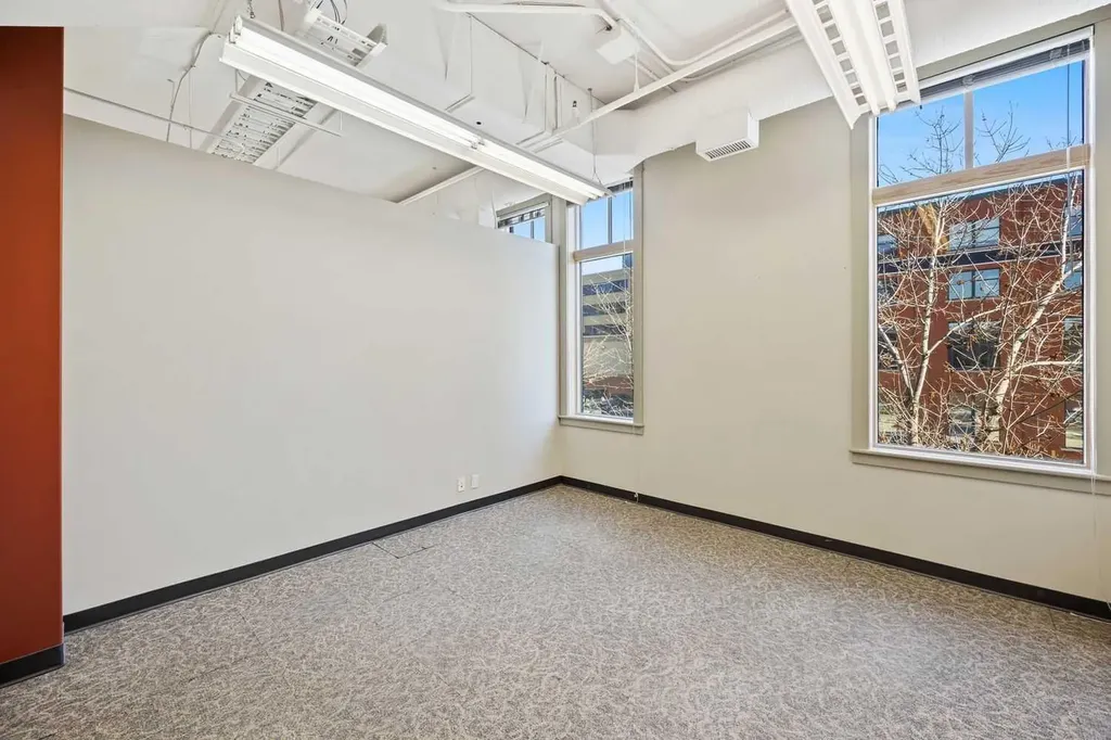 1018 Macleod Trail SE Calgary AB T2G 2M7