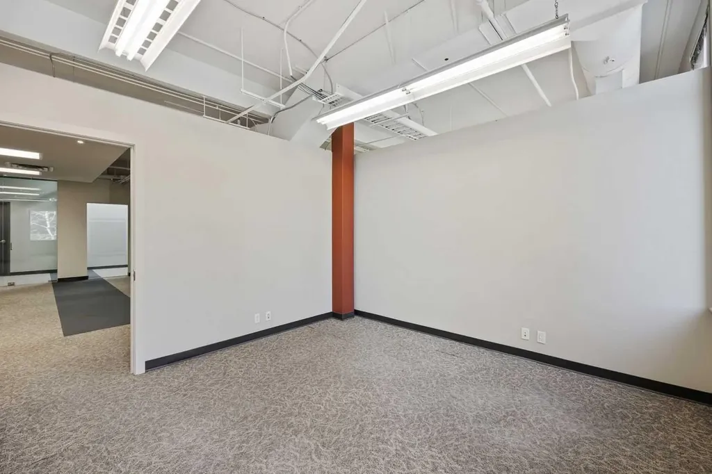 1018 Macleod Trail SE Calgary AB T2G 2M7