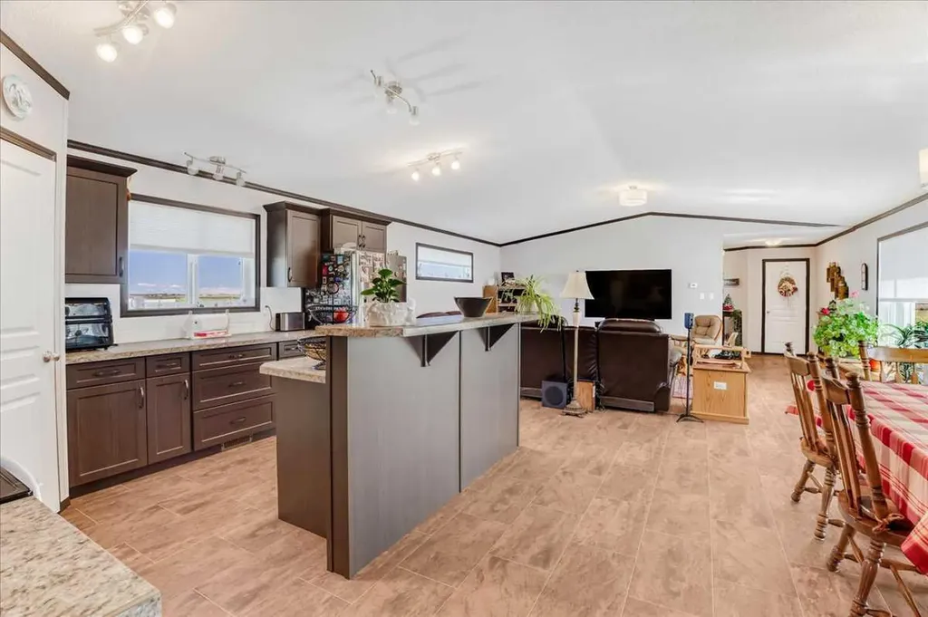513 Railway Avenue Rural Vulcan County AB T0L0L0