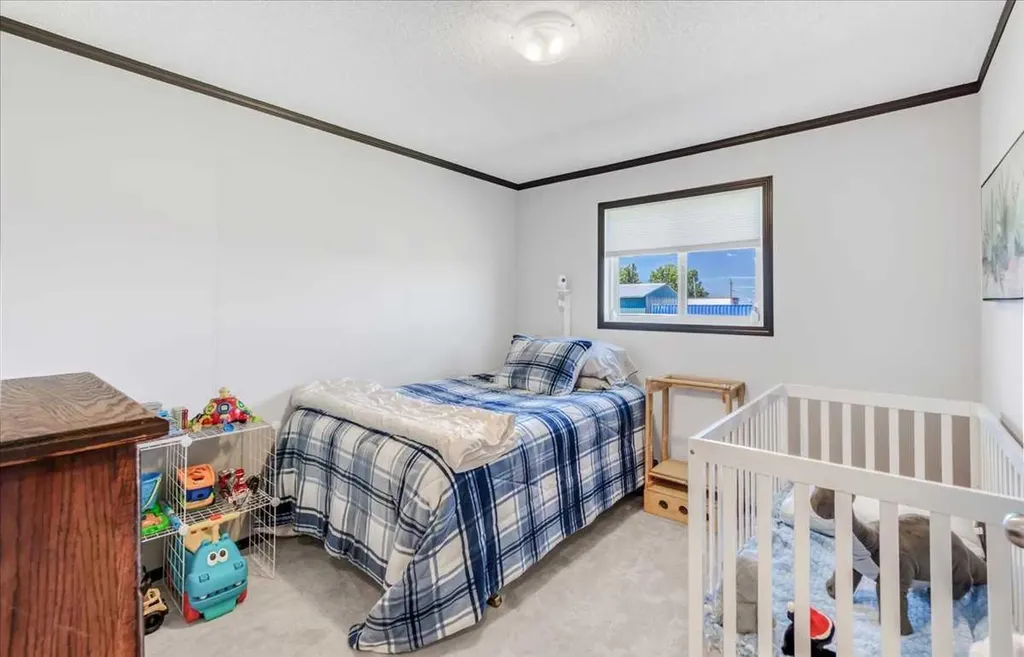 513 Railway Avenue Rural Vulcan County AB T0L0L0