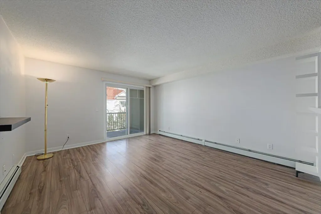 8810 Royal Birch Boulevard NW Calgary AB T3G 6A9