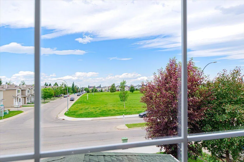 274 Bridleridge Way SW Calgary AB T2Y 4M6