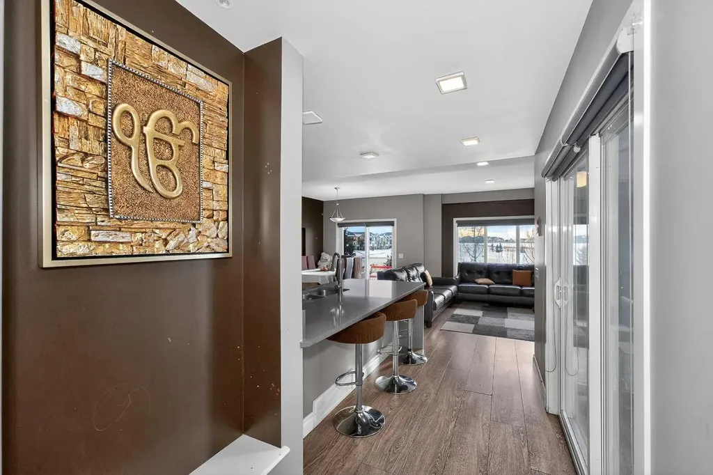 45 Redstone Drive NE Calgary AB T3J 0N2