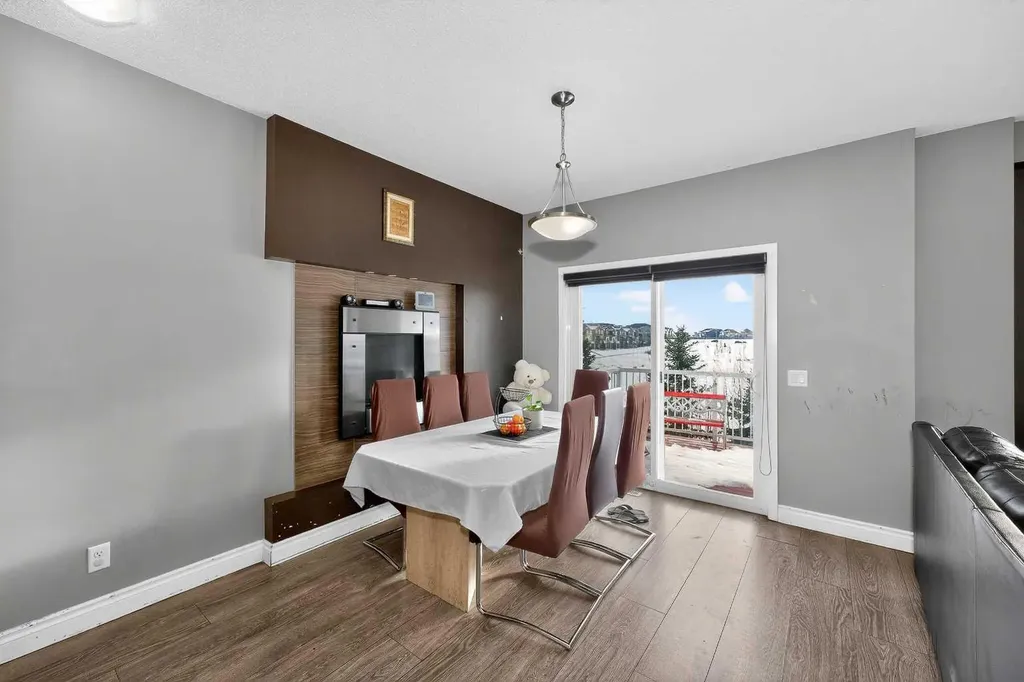 45 Redstone Drive NE Calgary AB T3J 0N2