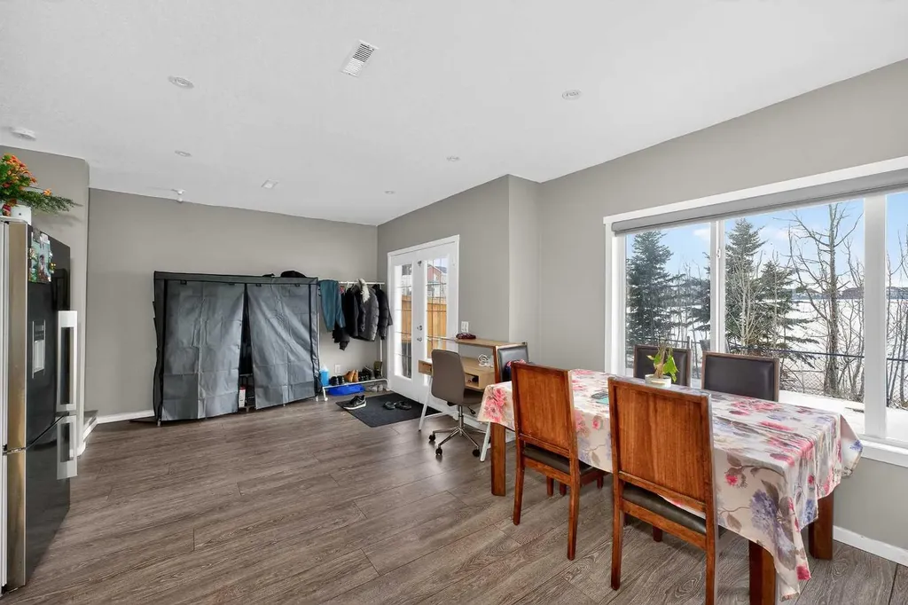 45 Redstone Drive NE Calgary AB T3J 0N2