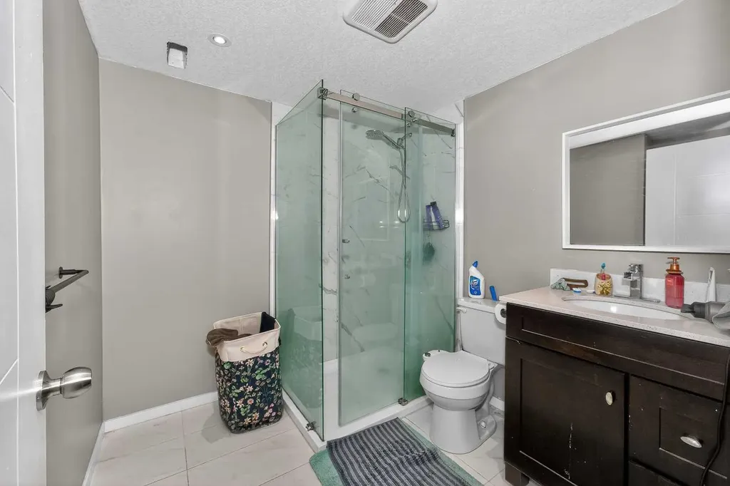 45 Redstone Drive NE Calgary AB T3J 0N2