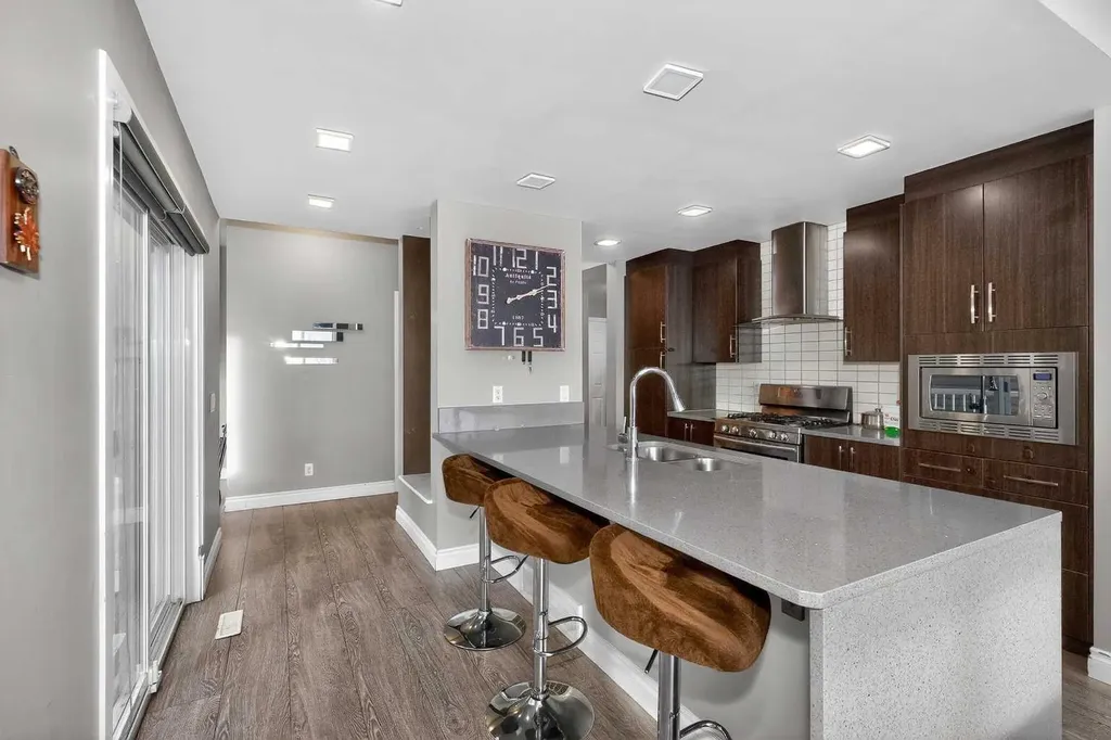 45 Redstone Drive NE Calgary AB T3J 0N2