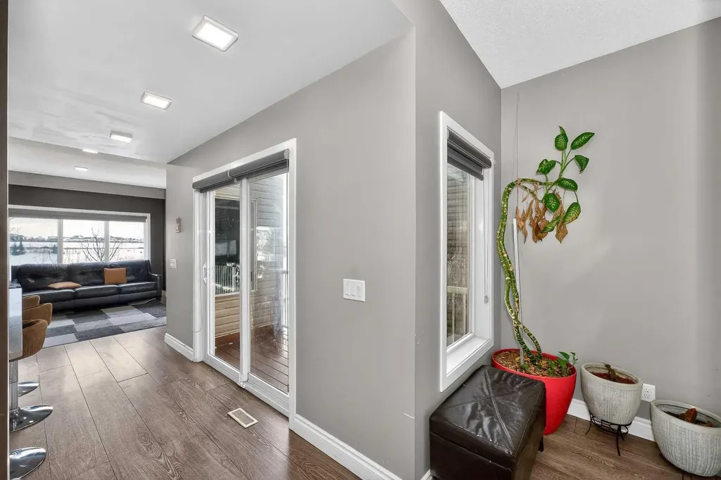 45 Redstone Drive NE Calgary AB T3J 0N2