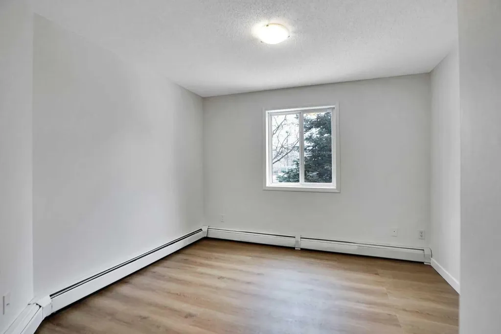 5500 Somervale Court SW Calgary AB T2Y4L9