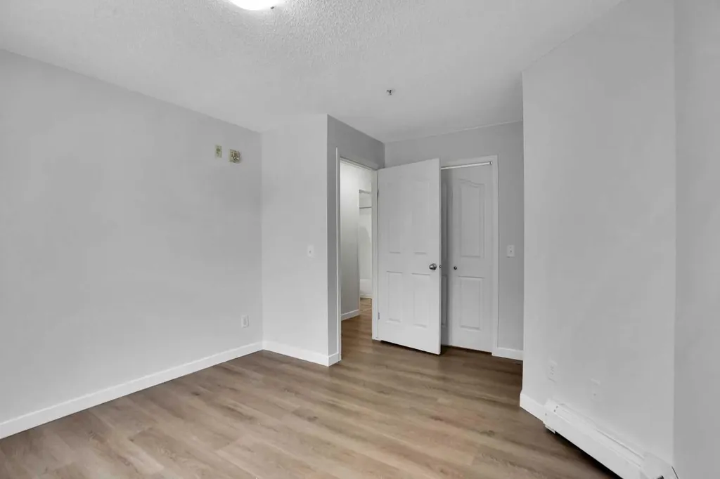 5500 Somervale Court SW Calgary AB T2Y4L9