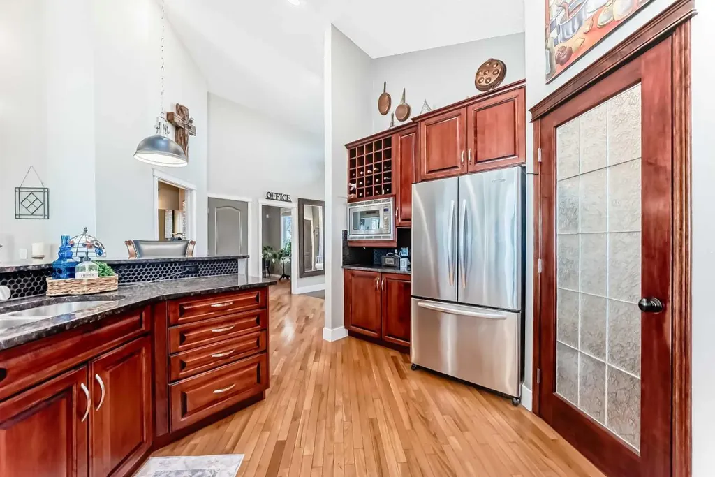 33 Boulder Creek Manor SE Langdon AB T0J1X3