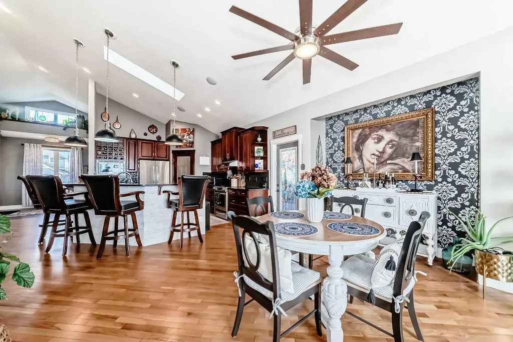 33 Boulder Creek Manor SE Langdon AB T0J1X3