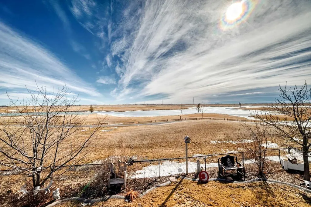 33 Boulder Creek Manor SE Langdon AB T0J1X3