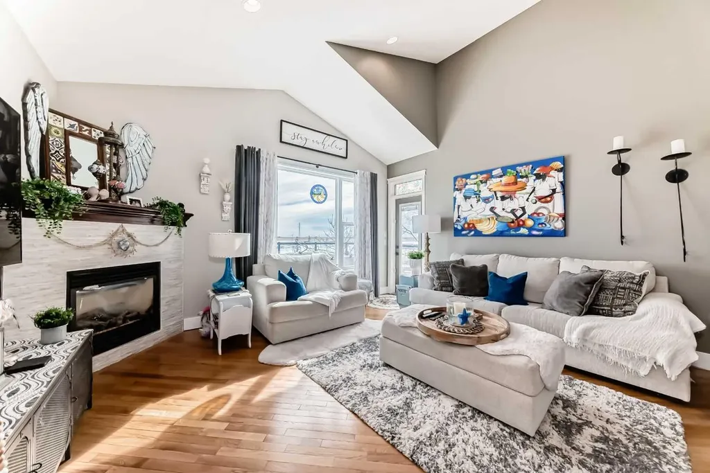 33 Boulder Creek Manor SE Langdon AB T0J1X3