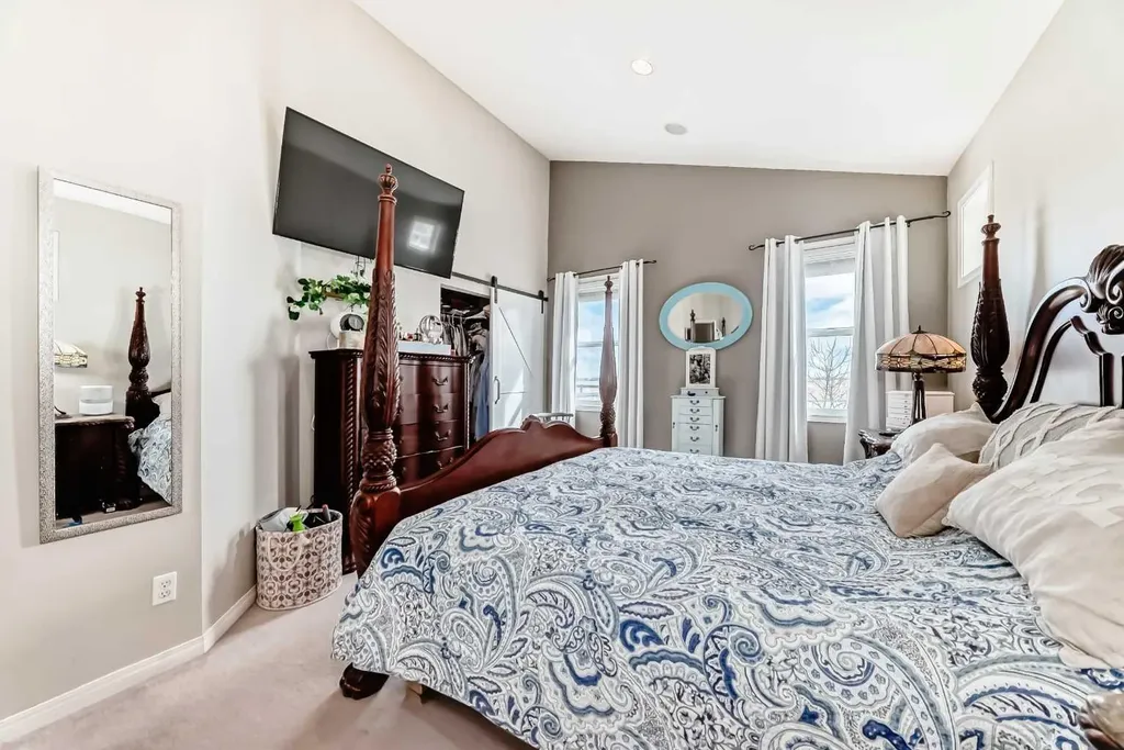 33 Boulder Creek Manor SE Langdon AB T0J1X3