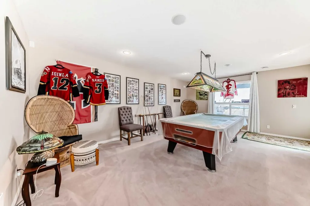 33 Boulder Creek Manor SE Langdon AB T0J1X3