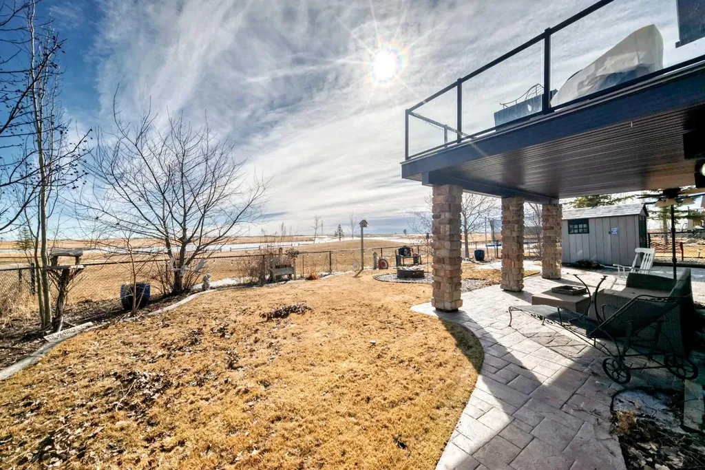 33 Boulder Creek Manor SE Langdon AB T0J1X3