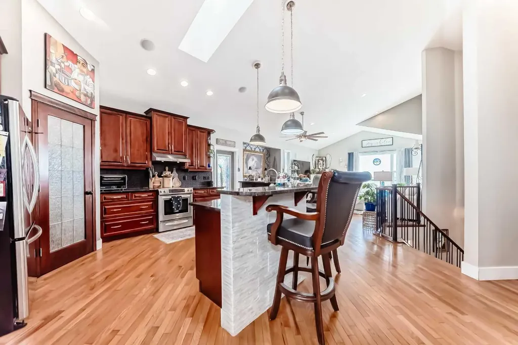 33 Boulder Creek Manor SE Langdon AB T0J1X3