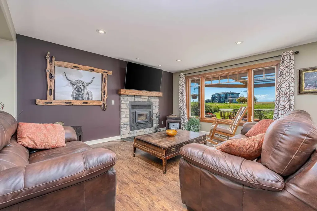 32 Aventerra Way Rural Rocky View County AB T3Z 0B1