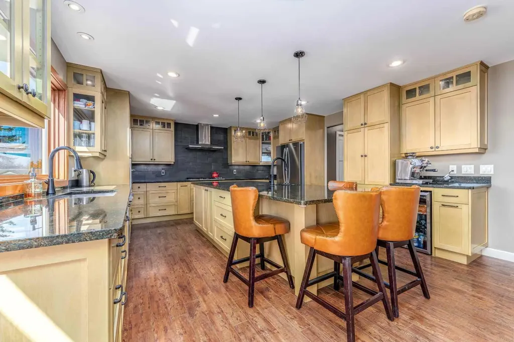 32 Aventerra Way Rural Rocky View County AB T3Z 0B1