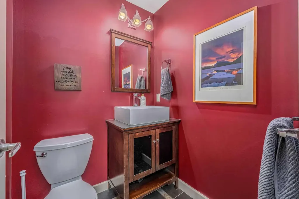 32 Aventerra Way Rural Rocky View County AB T3Z 0B1