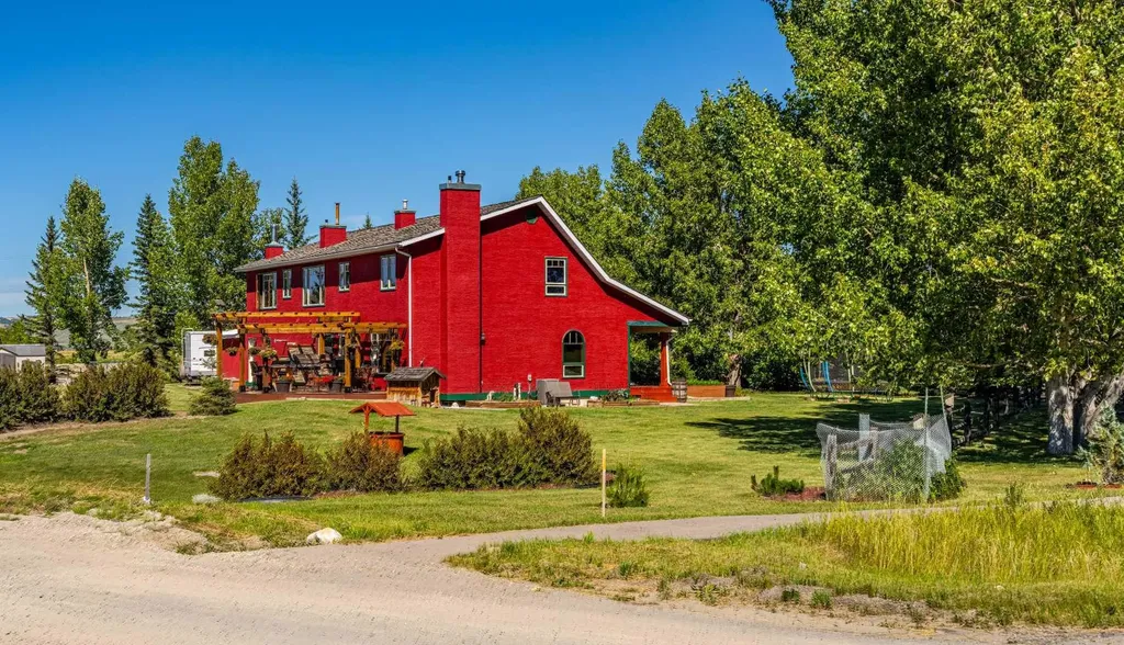 32 Aventerra Way Rural Rocky View County AB T3Z 0B1