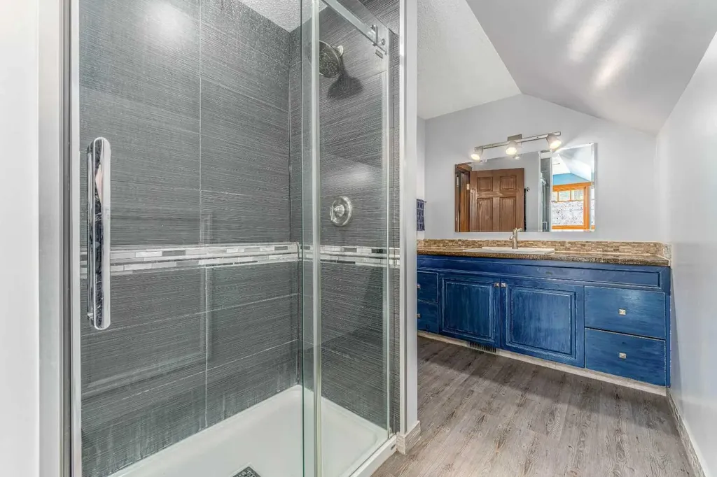32 Aventerra Way Rural Rocky View County AB T3Z 0B1