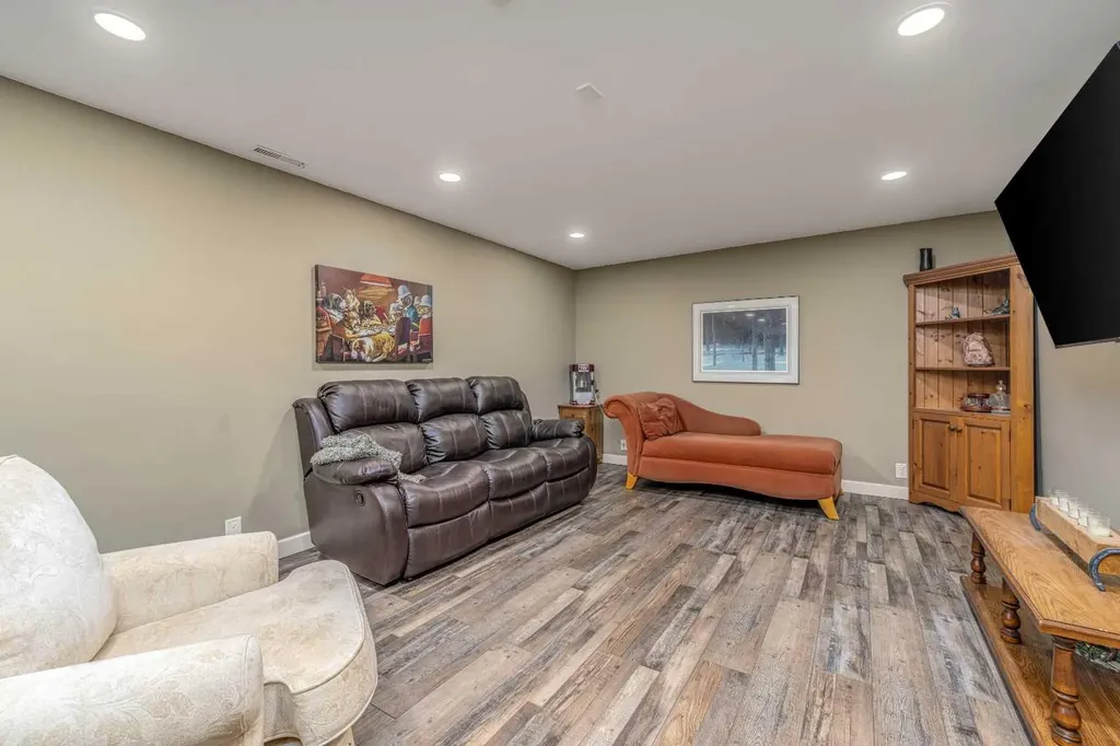 32 Aventerra Way Rural Rocky View County AB T3Z 0B1