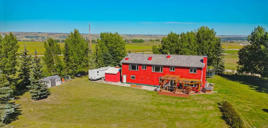 32 Aventerra Way Rural Rocky View County AB T3Z 0B1