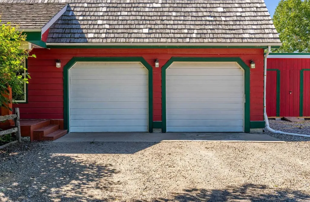 32 Aventerra Way Rural Rocky View County AB T3Z 0B1