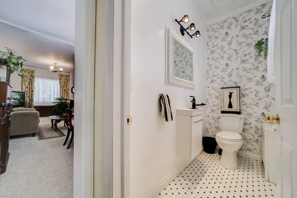 1158 Albert Avenue Pincher Creek AB T0K1W0