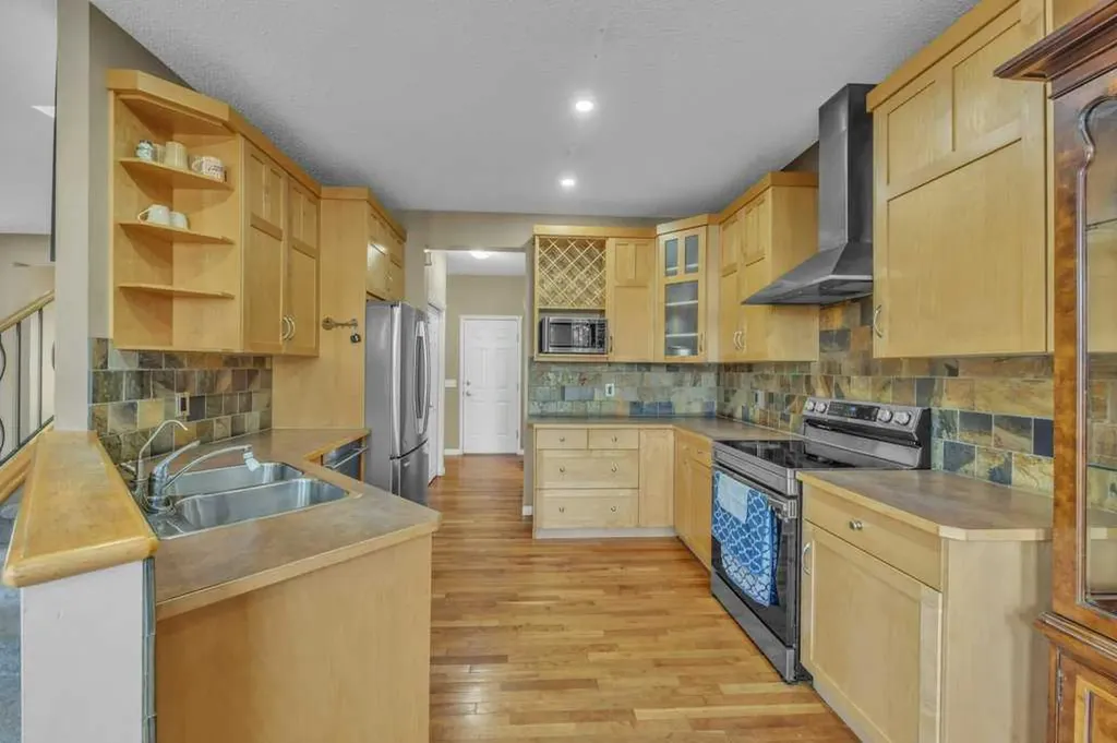 550 Copperfield Boulevard SE Calgary AB T2P 3W2