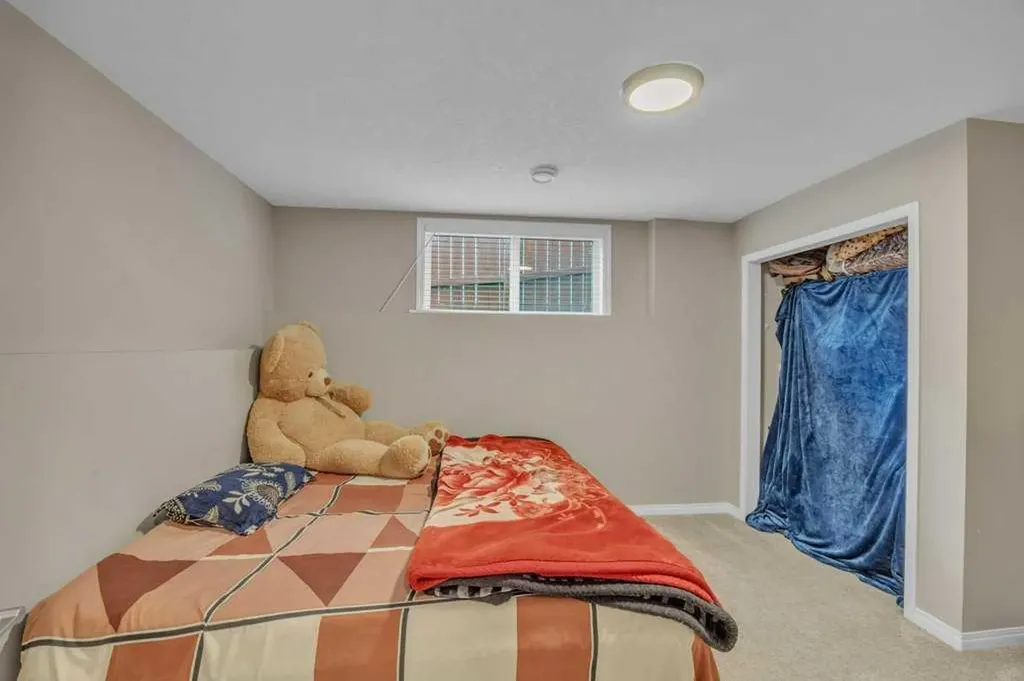 550 Copperfield Boulevard SE Calgary AB T2P 3W2